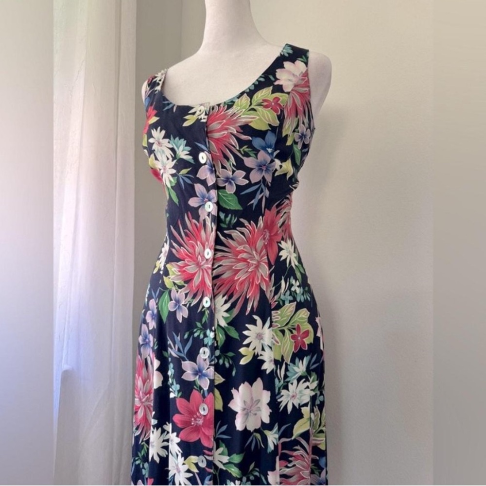 Vintage ‘00s Robbie Bee Navy Floral Tie Back Scoop Neck Sleeveless Maxi Dress